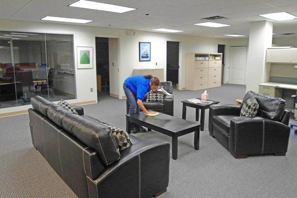 Уборка административных зданий